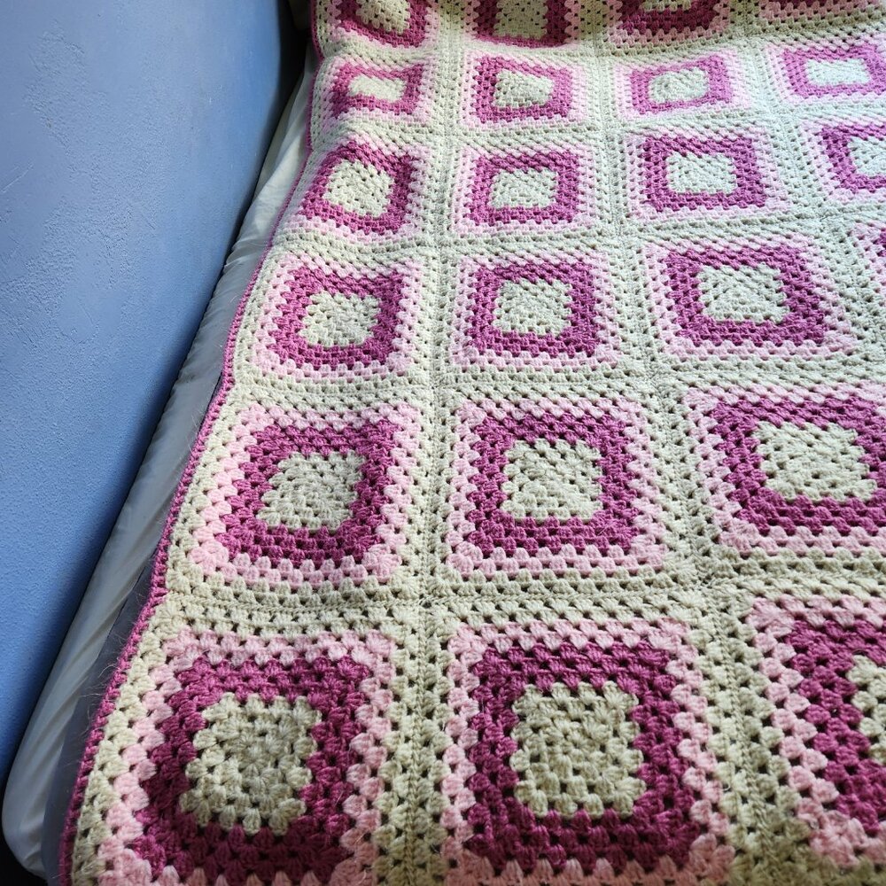 Granny Blanket Crochet Pink White Squares Color Hand Made 70 in x 58 in FastShip - Picture 3 of 8